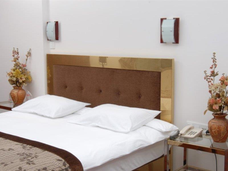 Grand Madrid Hotel Стамбул Экстерьер фото